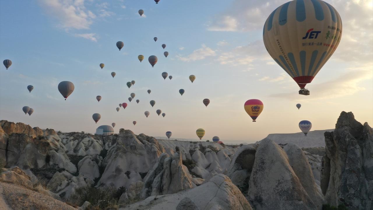 "Kapadokya, dünyadaki sıcak hava balonculuğunun merkezi"