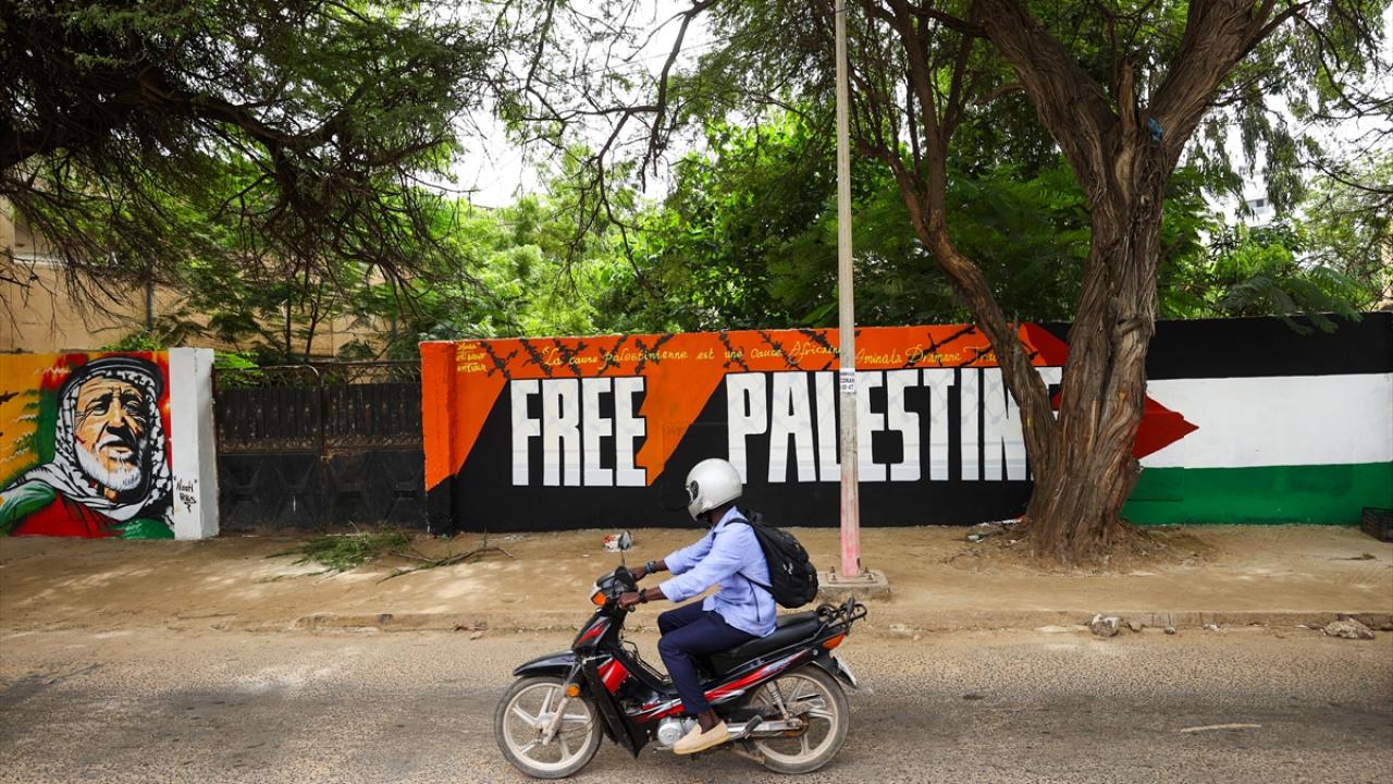 "Filistin`in yanında duran Senegal halkının sesi olmak istedik"