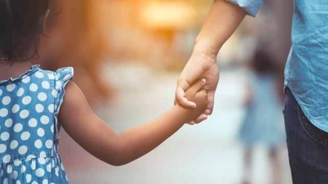 Aile ve Sosyal Hizmetler Bakanı Göktaş, Çocukların Siber Zorbalıktan Korunması İçin 'Çocuklar Güvende' Uygulamasını Tanıttı