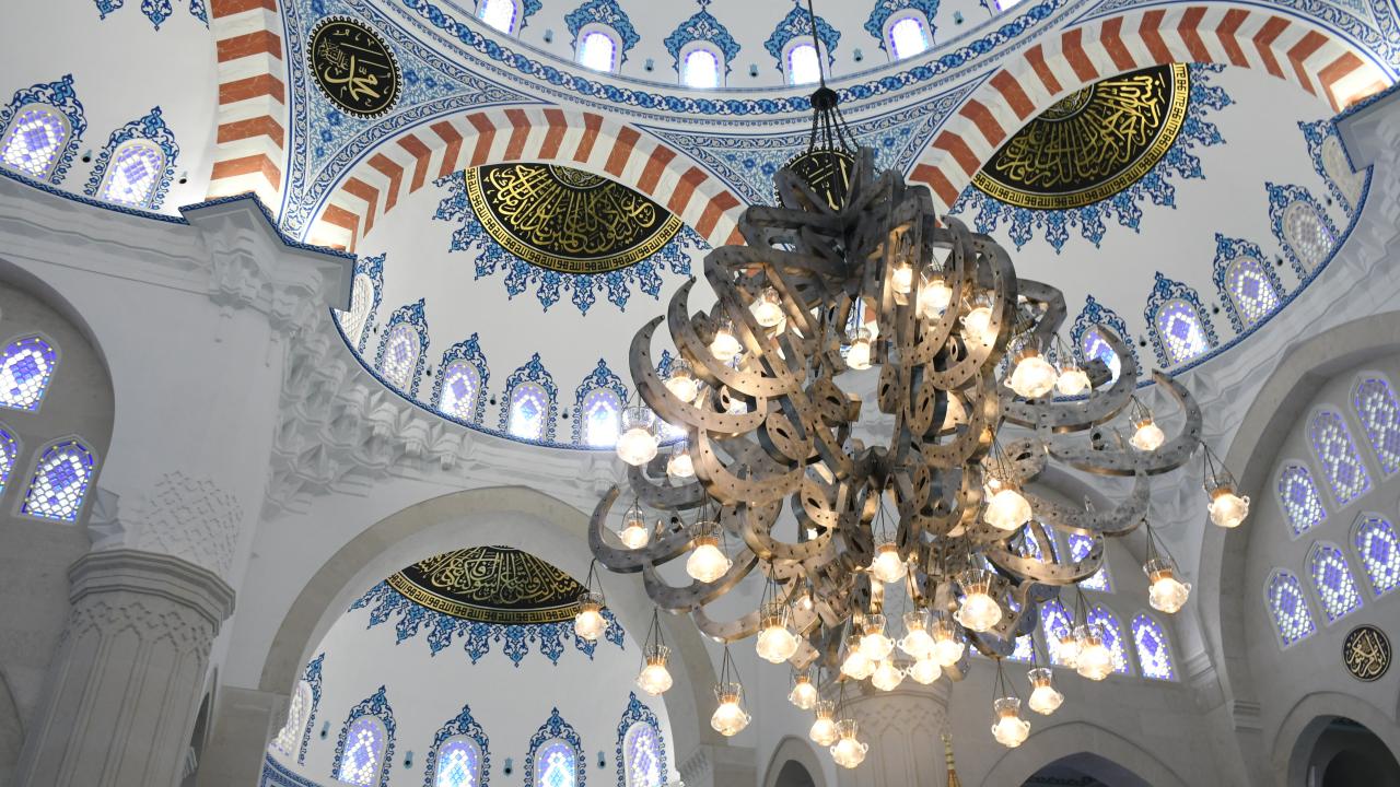 "Namazgah Camisi`nin inşası için yardımlarını sunan Türkiye`ye teşekkür ediyoruz"