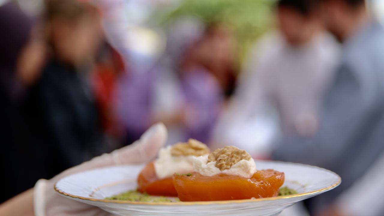 Sakarya'da "5. Pamukova Ayva ve Yöresel Ürünler Festivali" başladı