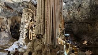 Güney Afrika'nın en eski turistik cazibe merkezi: Cango Mağaraları