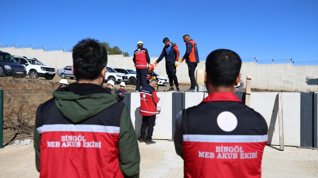 "Tüm hazırlıkları yapıp eğitimlerimizi tamamlamaya çalışıyoruz"