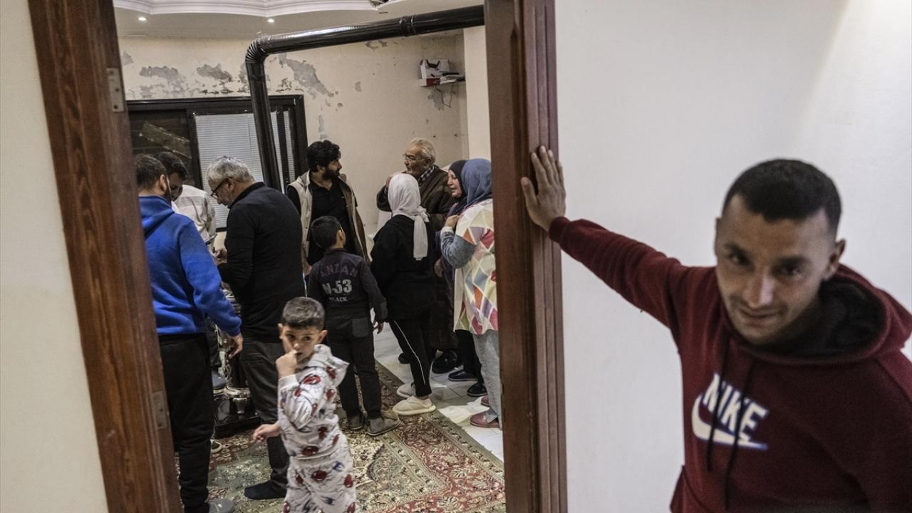 Duris`e çok sayıda hava saldırısı düzenlenmişti