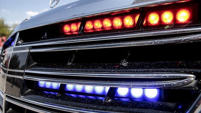 Çakarlı otomobilin sürücüsüne ceza yağdı: 786 bin TL ceza haber görseli