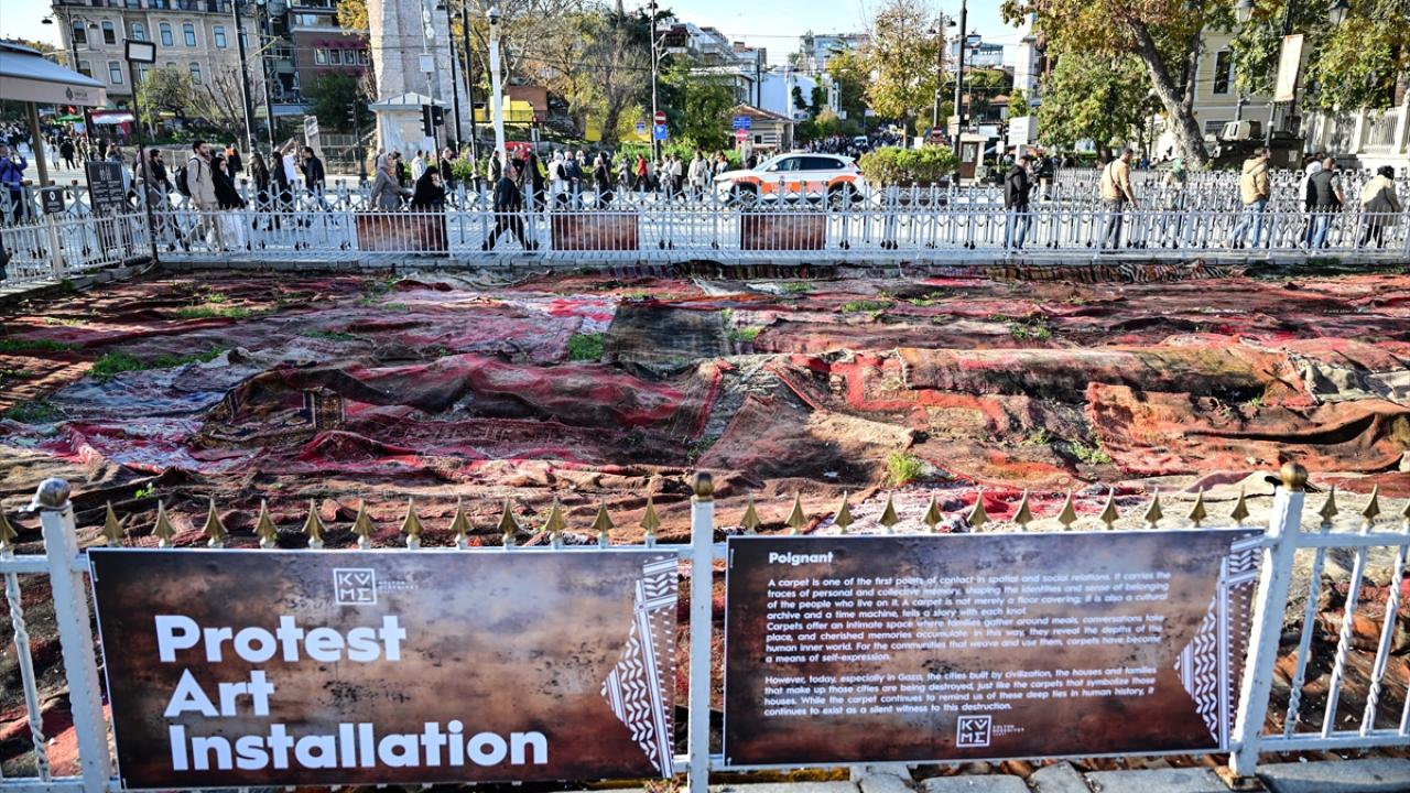 "Halı, insanlık üzerinde paylaşımların ilk temas noktası"