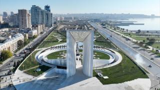 Bakü'de Zafer Parkı'nın açılışı yapıldı