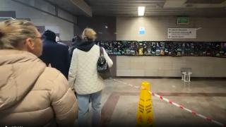 Taksim Meydanı’ndaki boru patladı, metro istasyonuna su aktı