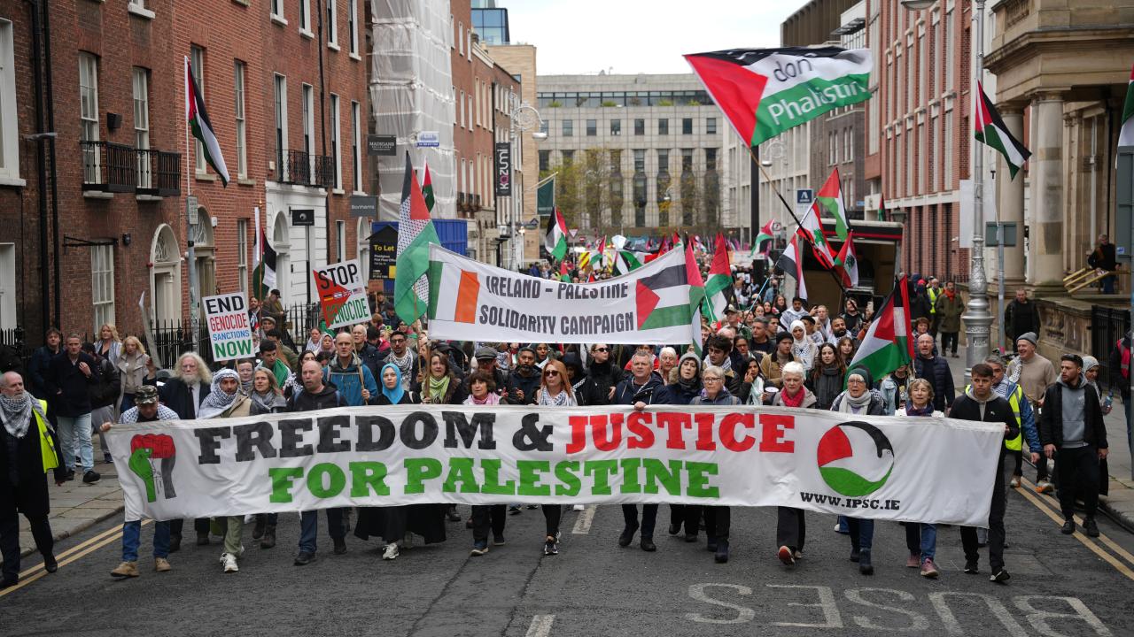 İrlanda'da Filistin'e destek yürüyüşü