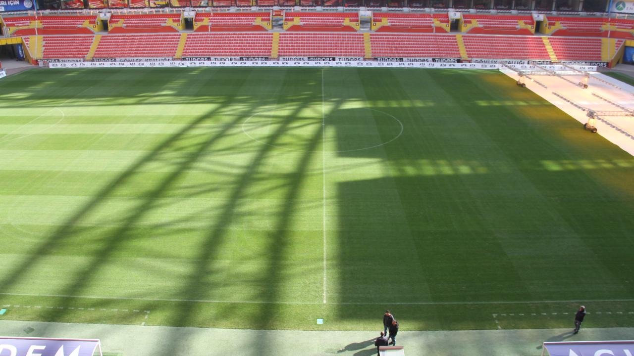 Kayseri'yi milli maç heyecanı sardı