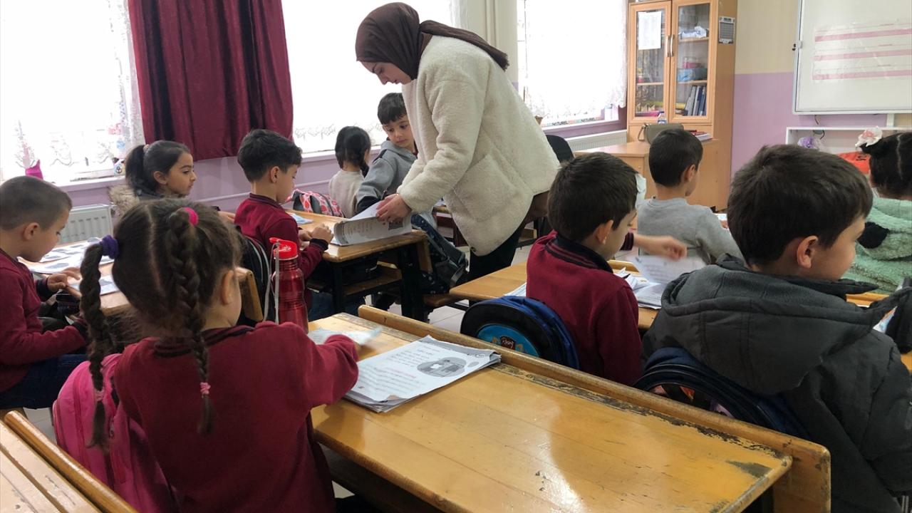 İkinci dönem ara tatili ise 31 Mart`ta başlayacak