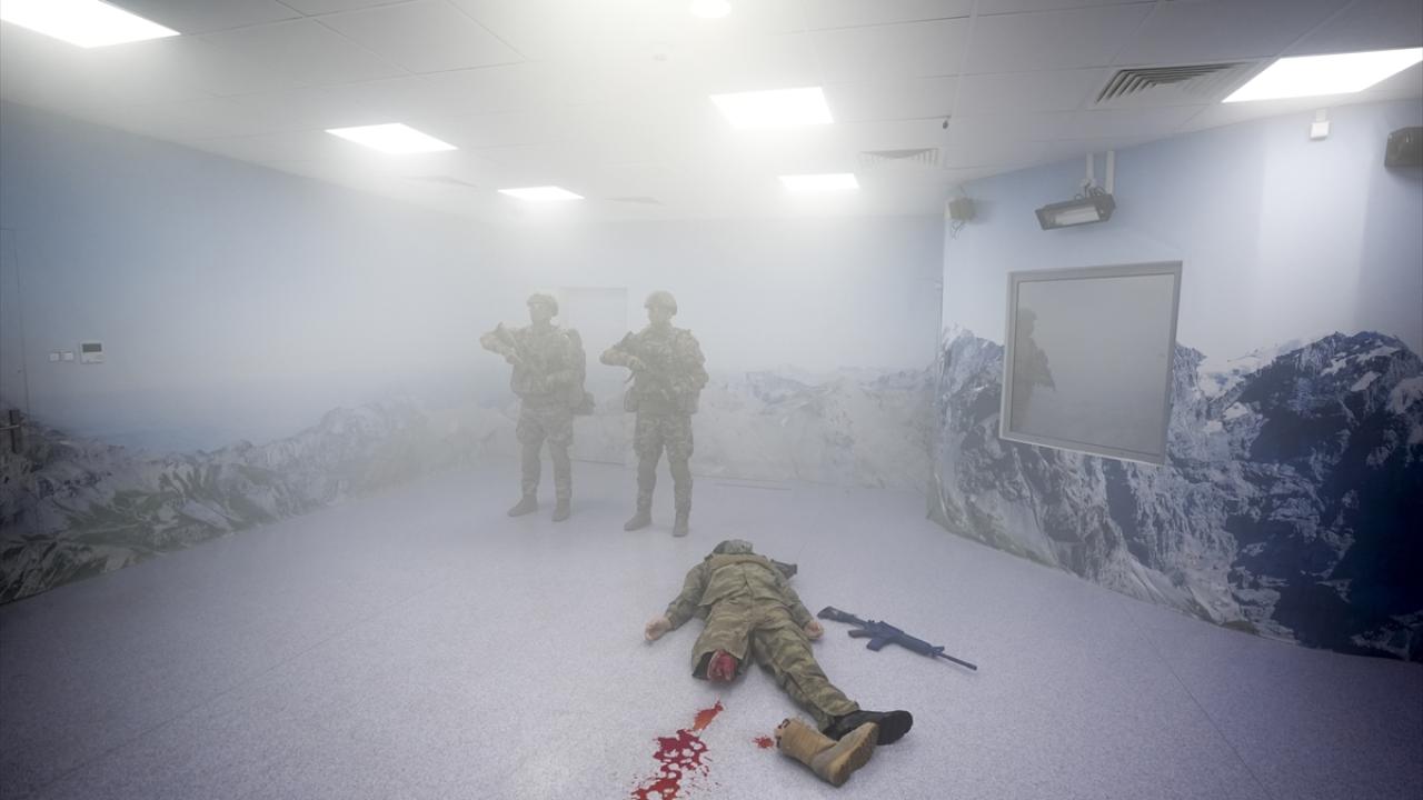 Sıhhiye Simülasyon Merkezi`nde gerçekçi eğitim