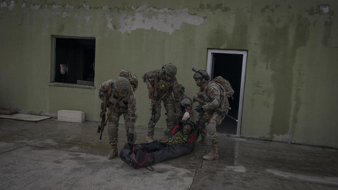 Eğitimin yanında tecrübe esas