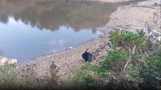 Çamura saplanan genci itfaiye ekipleri işte böyle kurtardı