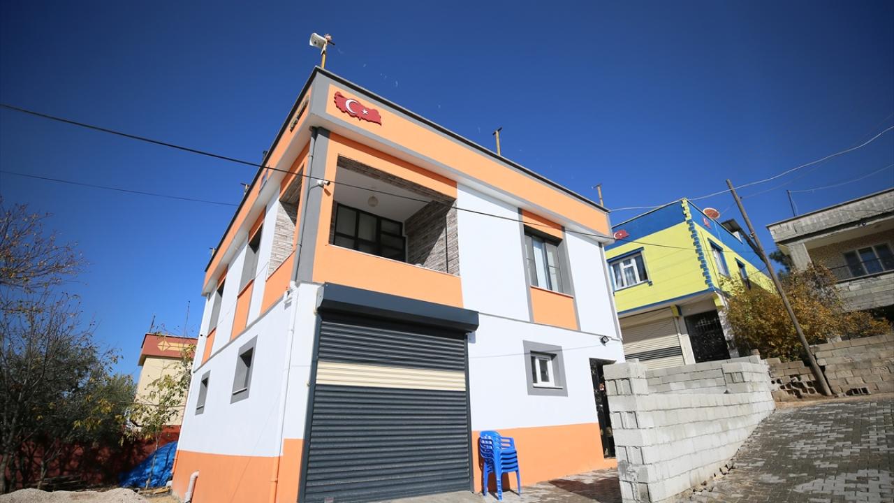 1300 depremzede aile yerinde dönüşümle yeni yaşamlarına başladı