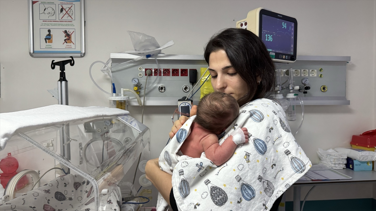 "Çok küçük bebeklerimizi sağlıklı şekilde yaşatabilme imkanına sahibiz"