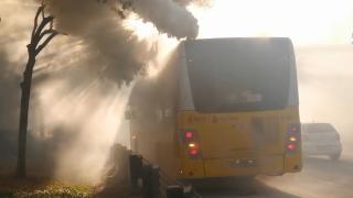 Şişli'de İETT otobüsü yandı