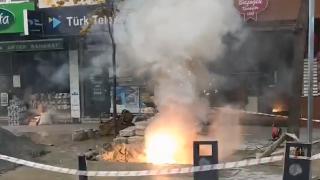 İSKİ'nin çalışması sırasında yer altındaki elektrik kabloları koptu