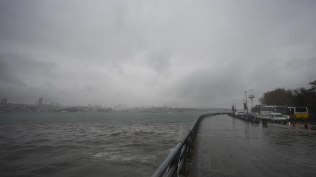 İstanbul için sağanak uyarısı haber görseli