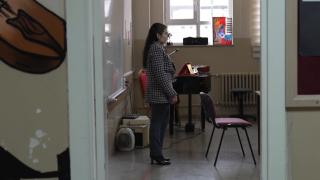 Öğretmen Ahizer Özbek'in hayata tutunma hikayesi...