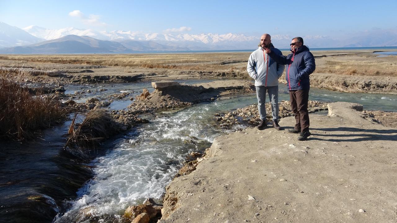 “Deltadaki sular Van Gölü`ne akmaya devam ediyor”
