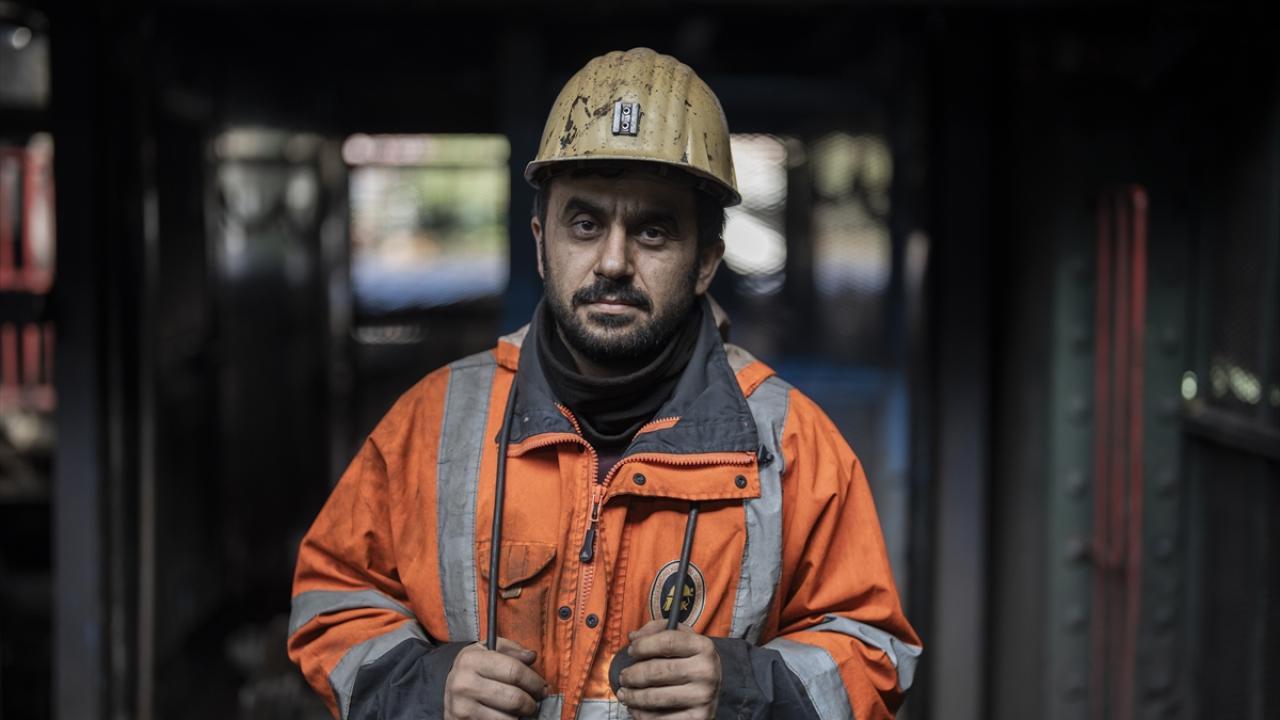 "Ailemizden daha çok buradaki arkadaşlarımızı görüyoruz "