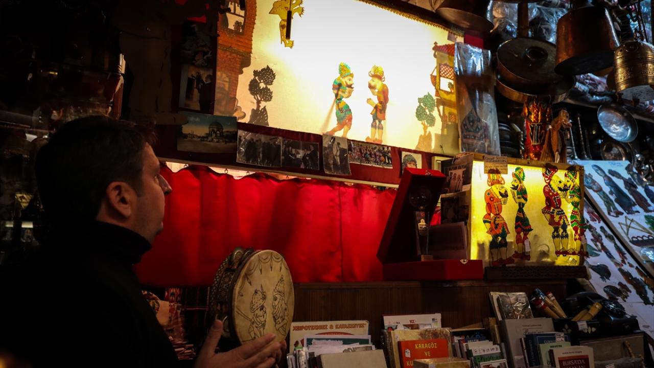 Cumhurbaşkanı Erdoğan`a törende "perde gazeli" söyledi