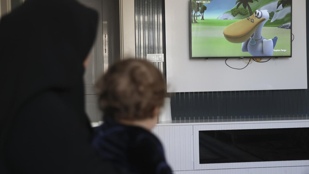  Evlatlarının acısını Ömür bebekte dindiriyor