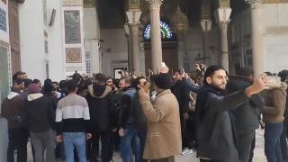 Esed rejimi devrildi: Şam Emevi Camii'nde tekbir sesleri