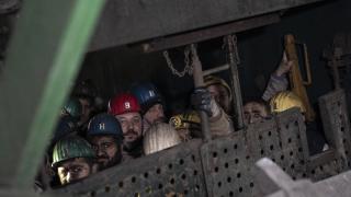 Yerin metrelerce altında "kara elmas" mesaisi