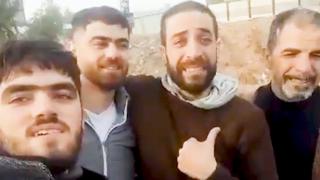 Rejimin mahkum ettiği Suriyeliler idamı beklerken hürriyetlerine kavuştu