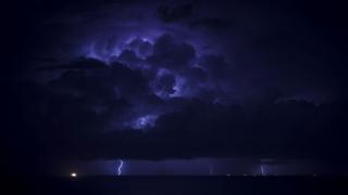 Malta'da şimşekli gece