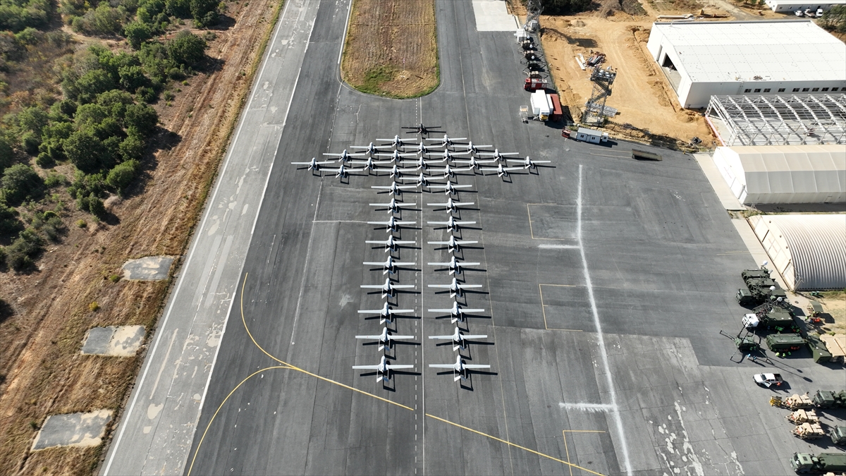 Ukrayna`da çocuklara "Bayraktar" adı verildi