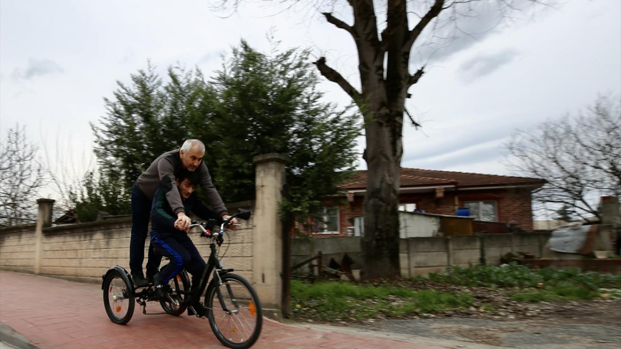  "Çok mutlu oluyorum, babam da kesin o yüzden mutlu oluyordur"