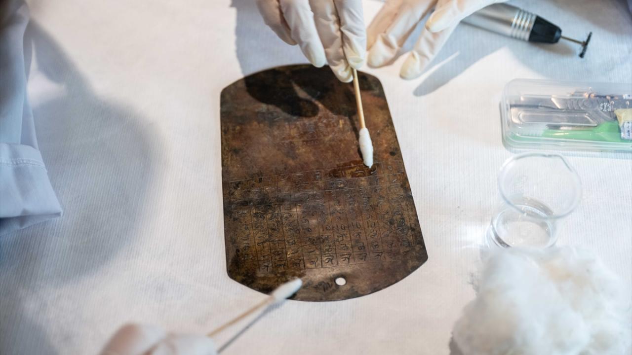 Türk tıp tarihinin zengin mirası restorasyonla gün yüzüne çıkıyor