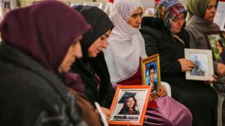 Diyarbakır annelerinin yeni yıldan tek dileği evlatlarına kavuşmak