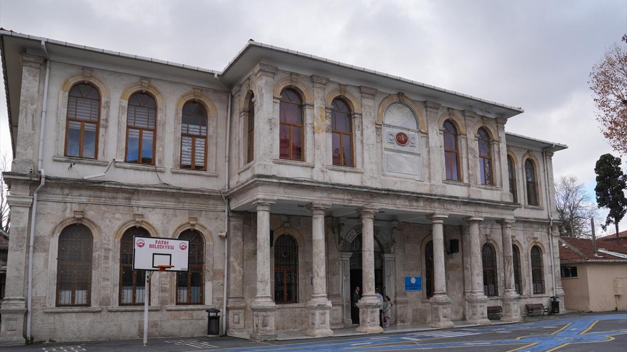 Kocamustafapaşa İlköğretim Okulu