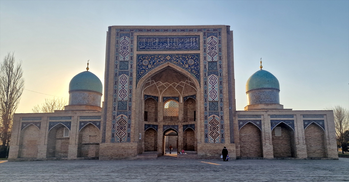 Abulkasım Medresesi