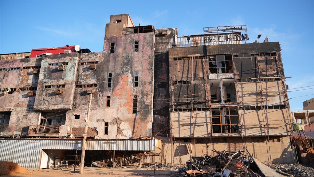 Sudan'da 21. ayına giren çatışmalar geride yıkım bıraktı