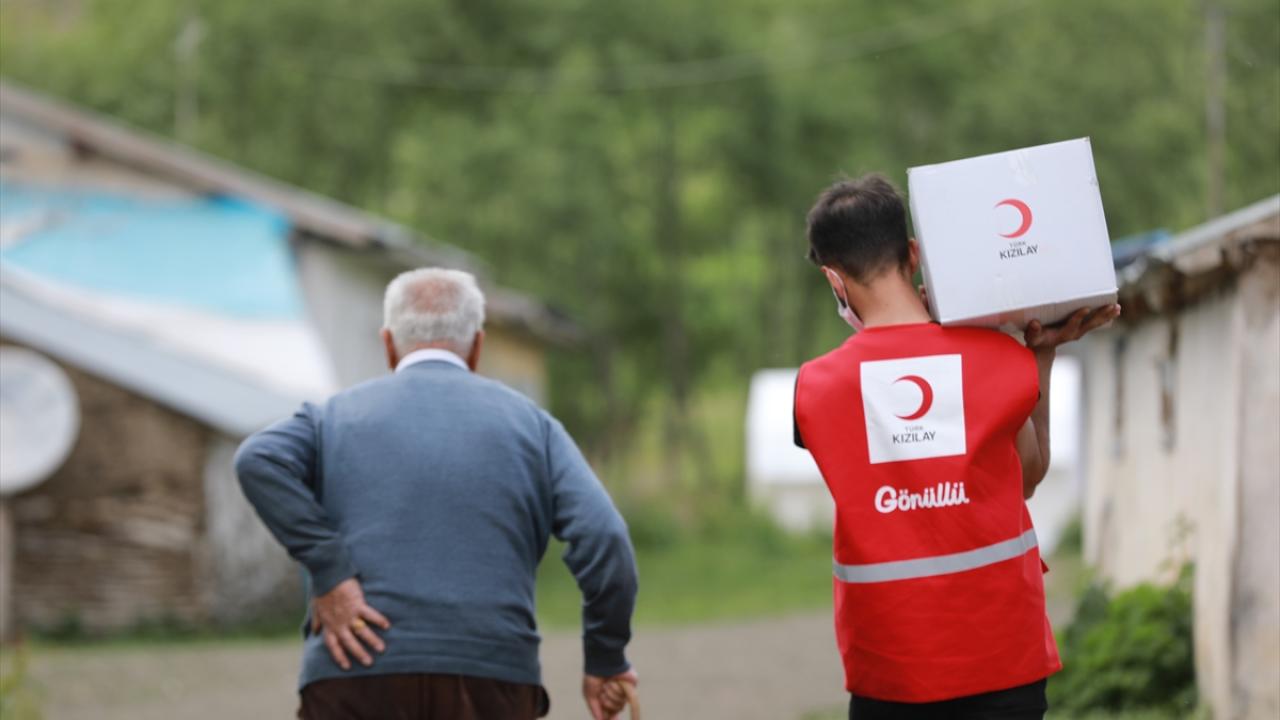 Aşevi sayısı 45`e, Kızılay butikleri 178`e ulaştı