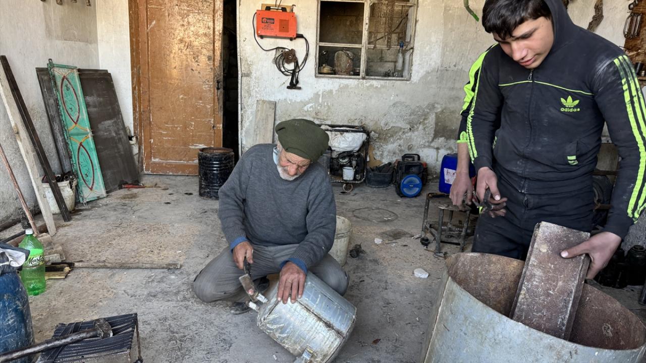 Birçok cami ve okul kullanılamaz durumda