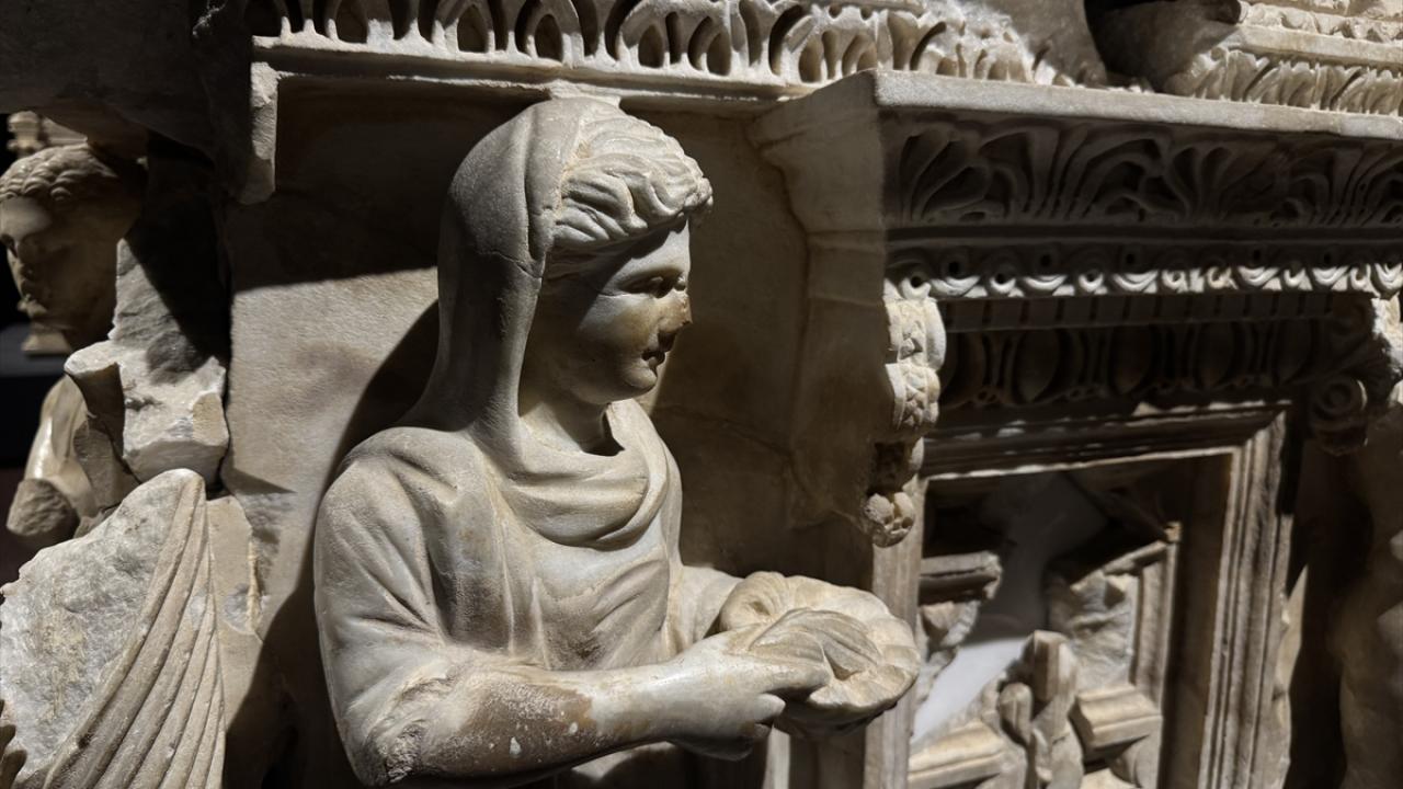 "Nitelikli ve kıymetli eserler ortaya çıkarıldı"