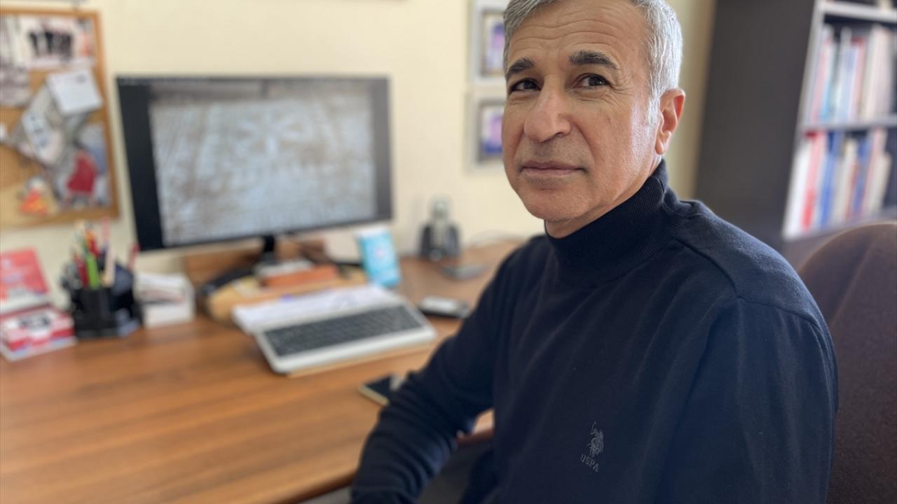 "İleri gelen bir aileye ait anıt mezar olduğunu söyleyebiliriz"