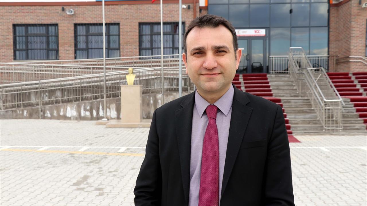 "Okullar geniş, ferah en önemlisi de güvenilir"