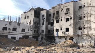 İşgalci İsrail, Gazze'deki hastanelerde büyük yıkım bıraktı