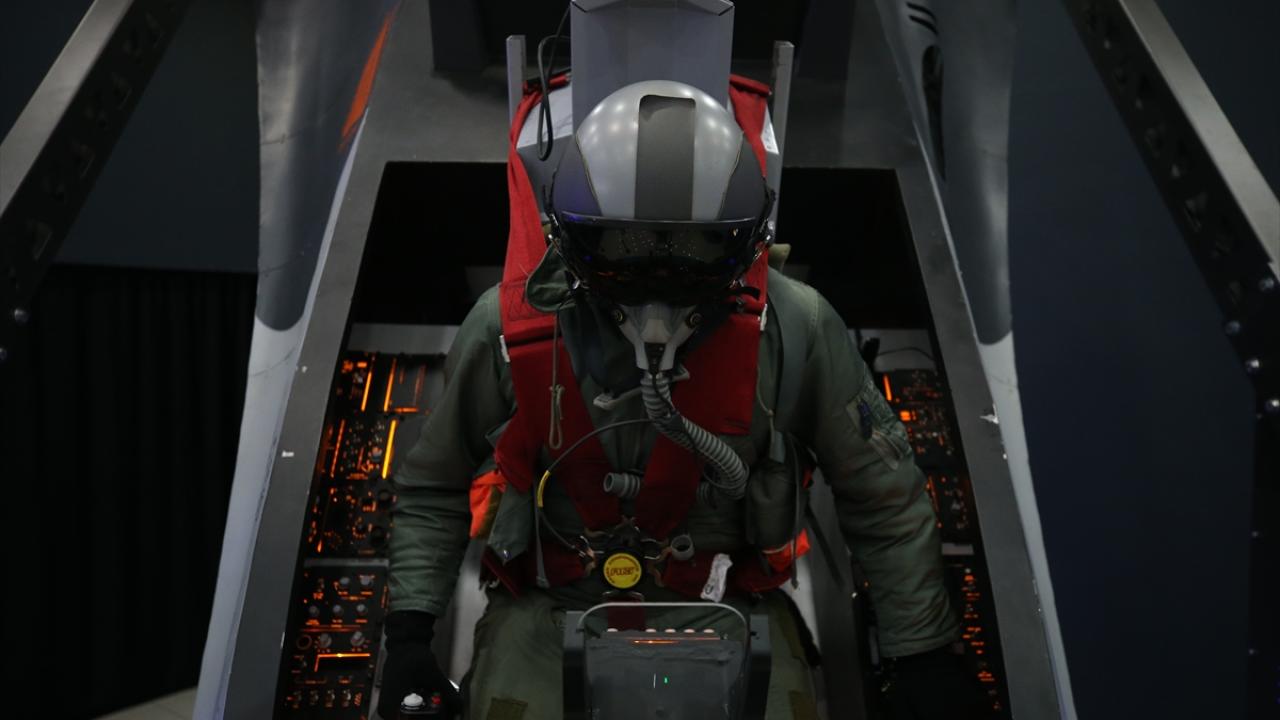 "Bu sistemler bir pilotun yetişmesi için çok önemli"