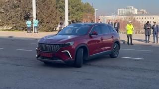 Bakanlar Meclis'e Togg ile geldi