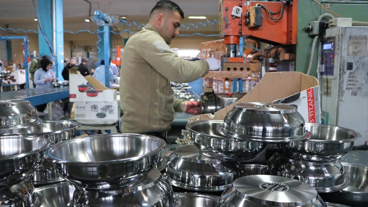 "2025 yılı ihracat hedefi 2 milyar dolar"