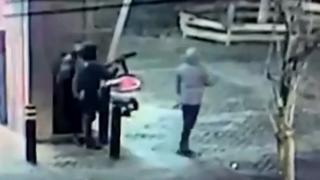 Brüksel'deki silahlı saldırı güvenlik kamerasında