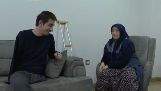 Eşi ve 3 çocuğunu kaybeden anne Gürbüz, oğlu ile hayata tutundu